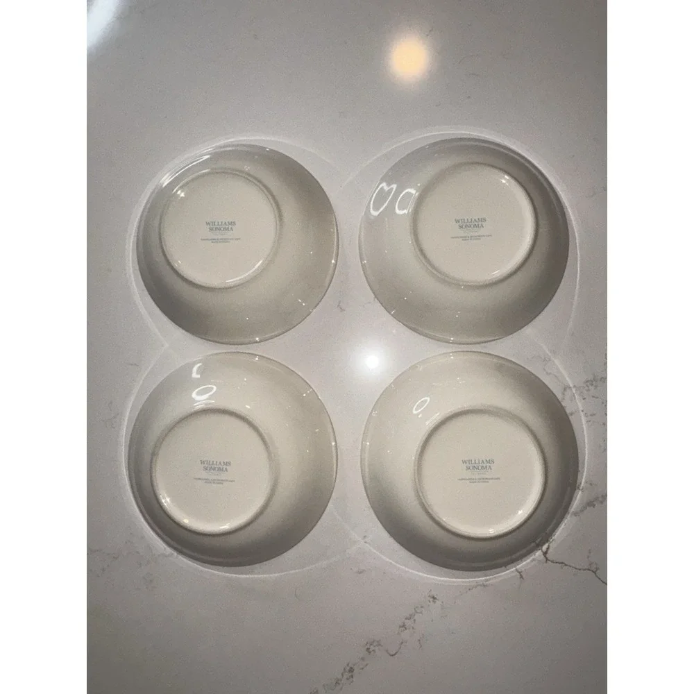 Set Of 4 Williams Sonoma Damask Bunny Cereal SOUP BOWL Blue Floral Rabbit  7.5